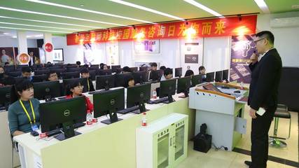 為你而來(lái)，筑夢(mèng)起航 山西新華331校園咨詢服務(wù)日?qǐng)A滿收官