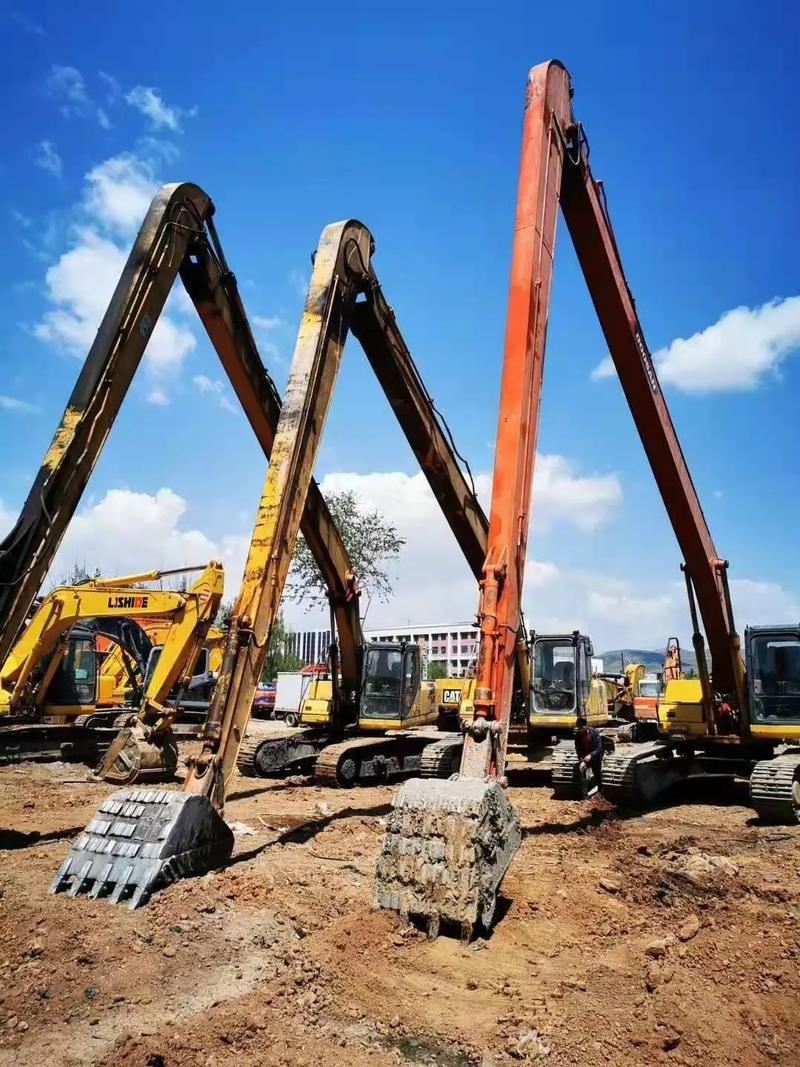 誠(chéng)信鑄就信賴，竇豆工程機(jī)械租賃，您的專業(yè)設(shè)備伙伴